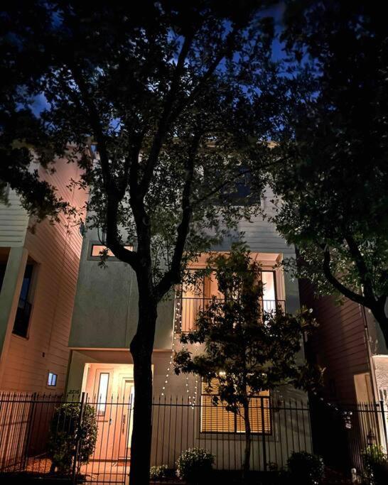 The Nest In East Downtown Houston Texas Villa ภายนอก รูปภาพ